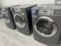 Univeral Disney Epic Shuttle