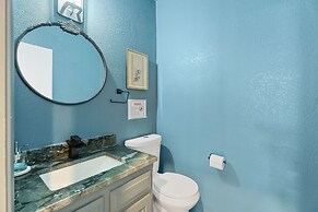 5BR Relaxation Haven Hot Tub Pool Table Fun M