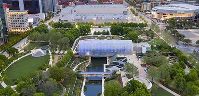 6BR Retreat Comfort Convenience Kitchen 16