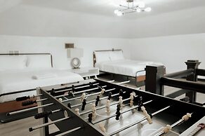 6BR Retreat Comfort Convenience Kitchen 16