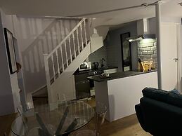 Leicester Square 1st Floor Studio