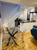 Leicester Square 1st Floor Studio