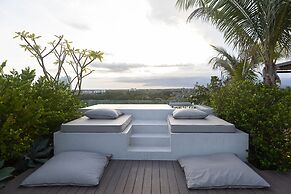 The Palms Penthouse by Acomodo Punta Caelo