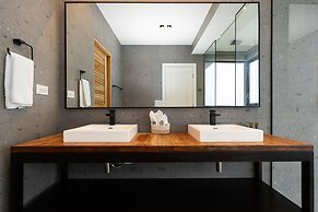 The Palms Penthouse by Acomodo Punta Caelo