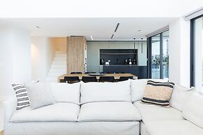 The Palms Penthouse by Acomodo Punta Caelo