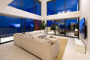 The Palms Penthouse by Acomodo Punta Caelo