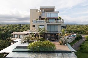 The Palms Penthouse by Acomodo Punta Caelo