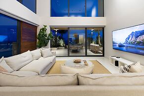 The Palms Penthouse by Acomodo Punta Caelo