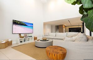 The Palms Penthouse by Acomodo Punta Caelo