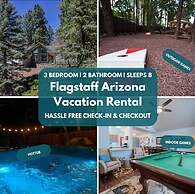 Home In The Pines Near Downtown w Hottub