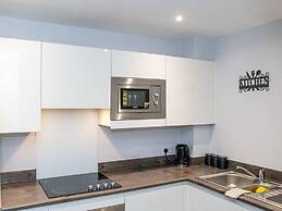 2br-sleeps4-citycentre-parking-rooftop