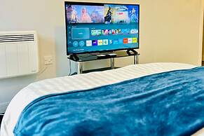 2br-sleeps4-citycentre-parking-rooftop