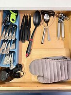 NEW Central Buckhead Apt Atlanta Gem