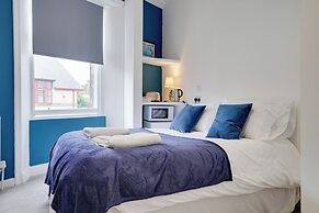 Homesly Guest Rooms - Self Checkin