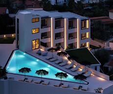 Nimfi Suites