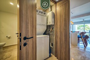 Oceanview 1 BR Condo - Beach - Multiple Pools