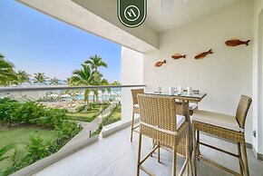 Oceanview 1 BR Condo - Beach - Multiple Pools