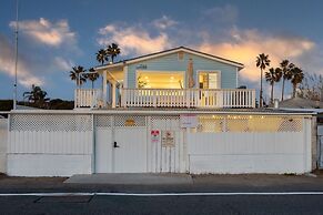 Steps to the Beach Firepit Patio Long-term Newport Beach Stay Coastal 