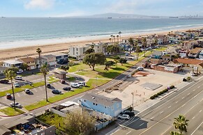 Steps to the Beach Firepit Patio Long-term Newport Beach Stay Coastal 