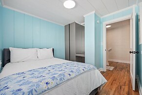 Elvi s Beach House Unit B