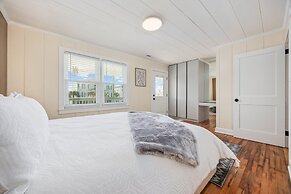 Elvi s Beach House Unit B