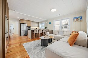 Elvi s Beach House Unit B