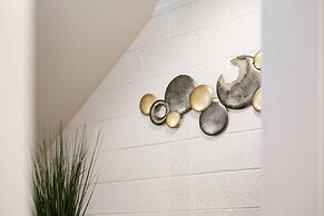 Elvi s Beach House Unit B