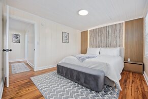 Elvi s Beach House Unit B