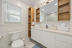 Elvi s Beach House Unit B