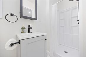 Elvi s Beachside Trio