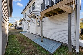 Elvi s Beachside Trio