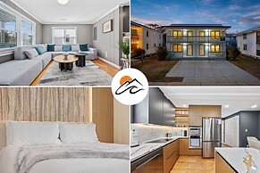 Elvi s Beachside Trio