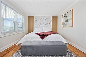 Elvi s Beach House Unit A