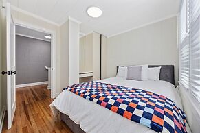 Elvi s Beach House Unit A