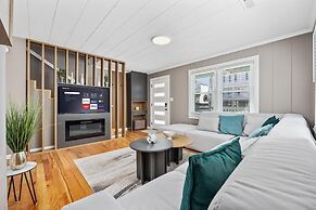 Elvi s Beach House Unit A