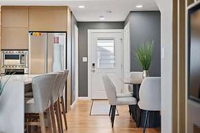 Elvi s Beach House Unit A