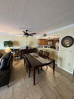 Beach Cottage 1212 in Indian Shores