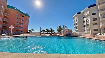 Beach Cottage 1212 in Indian Shores