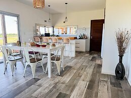 La Colina by Carmelodays