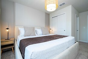 Luxury Private Pool Themed Rooms Close to Disney 1282