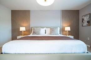 Luxury Private Pool Themed Rooms Close to Disney 1282