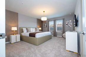 Luxury Private Pool Themed Rooms Close to Disney 1282