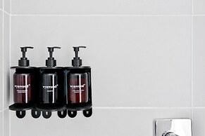 w Flawless Loft in Santa Barbara