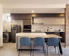 w Elegant 2BR w Amazing Deco in Medellin