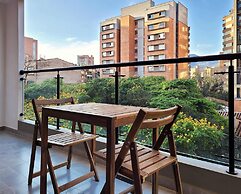 w Charming 3BR w Amazing Deco in Medellin