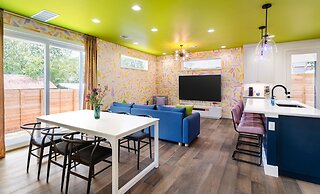 Eastside Home w Awesome Yard - Golf Pool Firepit