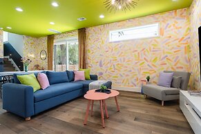 Eastside Home w Awesome Yard - Golf Pool Firepit