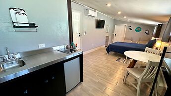 Lil Lavender Whole House