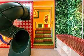 Paradiso 12bd Pool Summerkitchen Gameroom Cinema