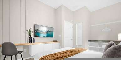 Paradiso 12bd Pool Summerkitchen Gameroom Cinema